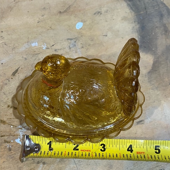 Indiana Glass Co. Vintage Amber Turkey Candy Dish - Picture 4 of 4